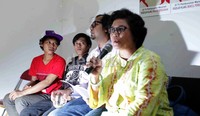 Empat pekerja tersebut didampingi oleh tokoh masayarakat desa setempat, aktivis KontraS, dan LPSK.