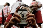 Senyum Lepas Siswa SD Usai UN