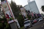 Tiang Monorel Jadi Papan Reklame