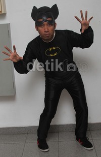 Arrr... Ini Batman, apa Cat Woman? Gus Mun/detikHot.