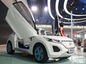 Berapa Kocek yang Dibawa Pulang Bos Otomotif China?
