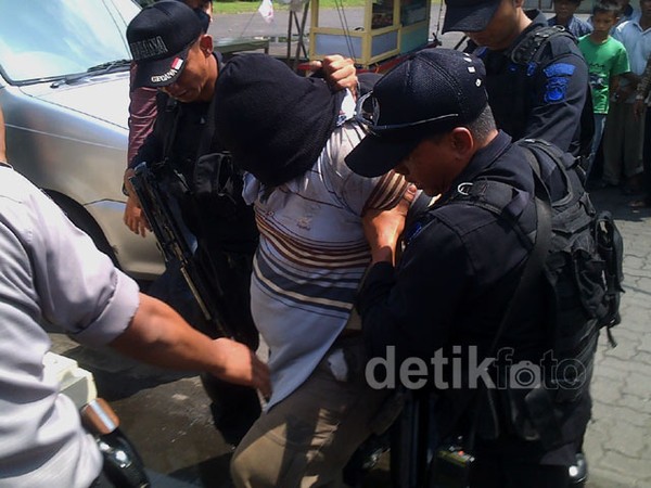2 Terduga Teroris Semarang Dibawa ke Jakarta