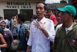 Hari Libur, Jokowi Kunjungi Pasar Minggu