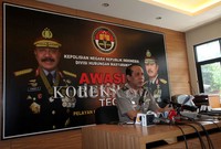 7 terduga teroris yang meninggal dunia pun dijabarkan. Semua meninggal dalam baku tembak dengan Densus 88.