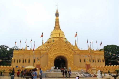 Tak Perlu Ke Myanmar Pagoda Keren Juga Ada Di Medan