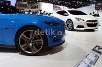 Ketertarikan GM mengembangkan model pesaing Toyota 86 ini muncul ketika melihat versi produksi dari mobil yang didasarkan pada Chevrolet Code 130R Concept.