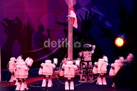 Kegiatan tersebut untuk memecahkan rekor MURI perakitan robot dengan peserta terbanyak.