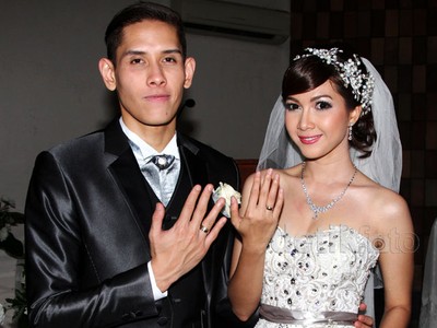 Andrea Dian dan Ganindra Bimo Resmi Menikah