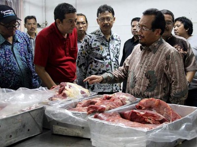Mentan Suswono Pantau Stok Daging Sapi