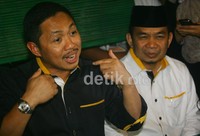 Pihak PKS akan menyambut tim dari KPK dengan sambutan khusus. Saya sudah perintahkan kepad staf untuk menyambut KPK dengan bunga, kata Anis.