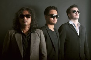 Free Download: Gugun Blues Shelter - Love Your Live (Single Terbaru)