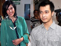 Ardina Rasti dan Eza Gionino dalam lanjutan sidang kasus penganiayaan di Pengadilan Negeri Jakarta Selatan, Rabu (8/5/2013). (dok. detikHOT)