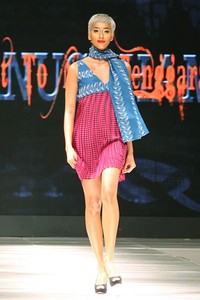 Jakarta, Indonesia - 12 Mei, 2013. Stephanus Hamy Nusa Tenggara Barat to Nusa Tenggara Timur. Jakarta Fashion & Food Festival 2013. at Grand Ballroom Harris Hotel. Kelapa Gading. Jakarta. [Foto: Mohammad Abduh/Wolipop]