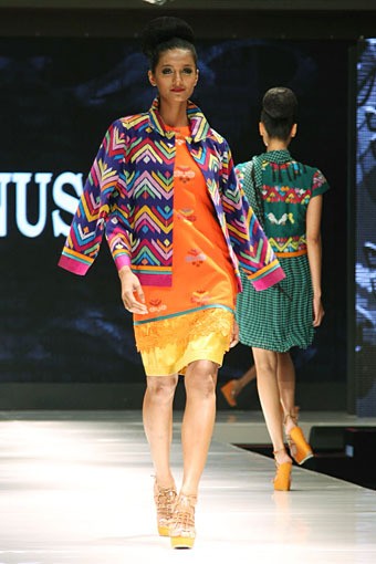 Jakarta, Indonesia - 12 Mei, 2013. Stephanus Hamy Nusa Tenggara Barat to Nusa Tenggara Timur. Jakarta Fashion & Food Festival 2013. at Grand Ballroom Harris Hotel. Kelapa Gading. Jakarta. [Foto: Mohammad Abduh/Wolipop]