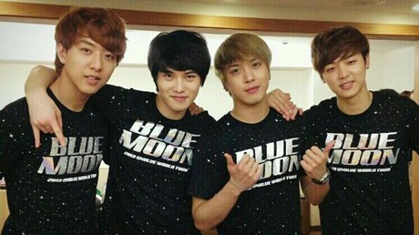 Yonghwa CNBlue Ingin Buat Tato & Tindik di Tubuhnya
