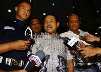 Rahmat juga menegaskan dirinya hanya pernah berkomunikasi sekali dengan tersangka kasus suap makam yang juga DPRD Bogor, Iyus Djuher. Lamhot Aritonang/detikFoto.