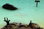 Menikmati Keindahan Kawah Putih