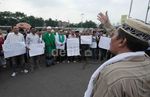 Tolak Relokasi, Muslim Syiah Demo DPR