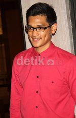 Gaya Pinky Afgan