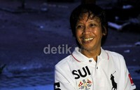 Namun kali ini, suami dari Hj. Mila Juwita Sari itu lebih memilih menjadi seorang produser.