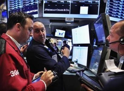 Lemahnya Data Ekonomi China Bikin Wall Street Stagnan