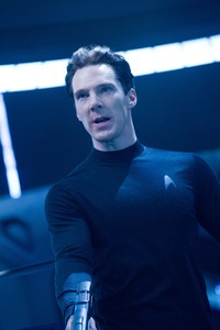 Benedict Cumberbatch berhasil menampilkan sosok villain yang menakutkan. (Foto: Paramount Pictures)