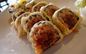 Seporsi Sushi Korea dan Segelas Mojito a la Kantin Sekolah