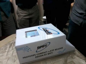 Perhatikan! Ini Cara Membaca Data e-KTP di Card Reader