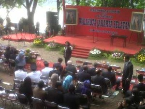 Untuk Kedua Kalinya, Jokowi Lantik Wali Kota di Tengah-tengah Warga