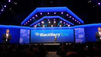     CEO BlackBerry Thorstein Heins membuka acara yang dihadiri para tamu undangan dari berbagai belahan dunia.