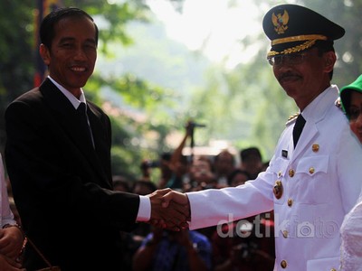 Jokowi Lantik Wali Kota Jaksel di Setu Babakan