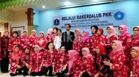 Jokowi membuka Rapat Kerja Daerah Luar Biasa (Rakerdalub) yang digelar di gedung PKK Melati Jaya, Kebagusan, Jakarta Selatan.
