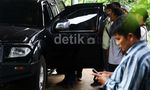 KPK Akhirnya Sita 6 Mobil dari Kantor PKS