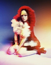 Sunny membabat habis rambut panjangnya menjadi cepak di 'The Boys'. (SME)