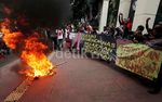 Belasan Mahasiswa Kritik Penyelenggaraan UN