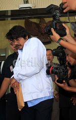 Penyidik Pajak Dian Ditahan di Rutan Guntur