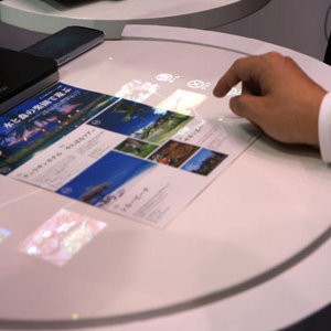Wuih! Fujitsu Sudah Punya Teknologi Iron Man