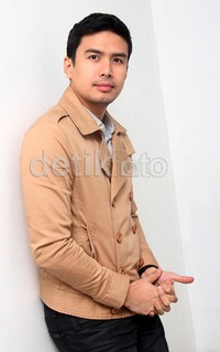 Tian tampak cool. Gus Mun/detikHOT.