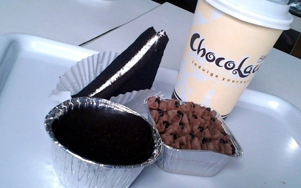 Menikmati Chocolava Plus Hot Chocolate di Kota Hujan