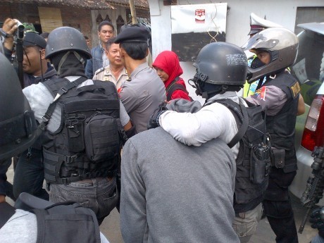 3 Terduga Teroris Solo Dibawa Keluar dari Mako Brimob Yogya