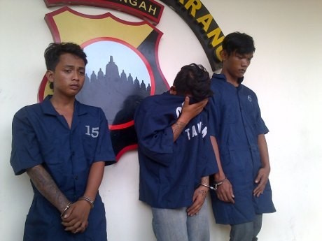 3 Pembacok Remaja Pacaran di Semarang Dibekuk di Razia Sajam