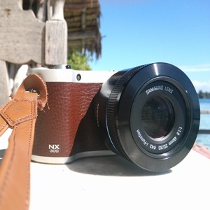 Desain Retro nan Stylish Samsung NX300