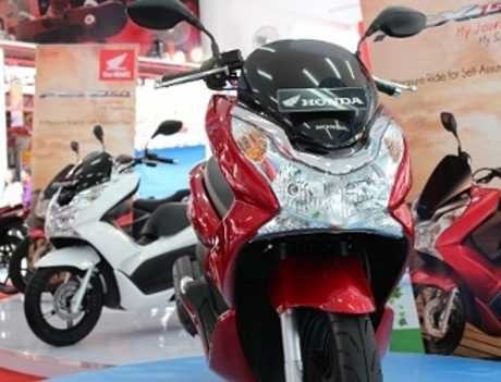 Honda Siap Rakit PCX di Karawang Honda Siap Rakit PCX di Karawang
