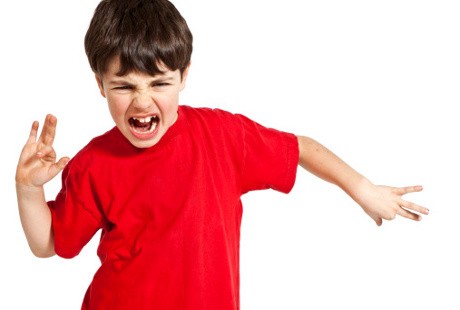 Anak Bersikap Agresif? Ini Dia Faktor Pemicunya