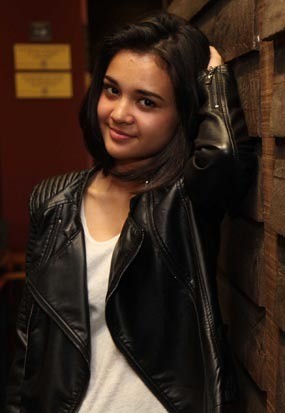 Kisah Michelle Ziudith Beradegan Ciuman dengan Dimas Anggara Kisah Michelle Ziudith Beradegan Ciuman dengan Dimas Anggara