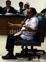 Luthfi Bersaksi di Sidang Suap Impor Daging