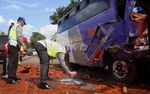 Bus vs Pikap di Banyumas, 1 Orang Tewas