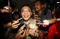 Fathanah meminta maaf kepada Partai Keadilan Sejahtera (PKS). Alasan Fathanah, karena telah mengaitkan PKS dalam kasus yang menjeratnya saat ini. Permintaan maaf disampaikan usai persidangan. Lamhot Aritonang/detikFoto.