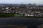 Normalisasi Waduk Pluit Terus Berjalan