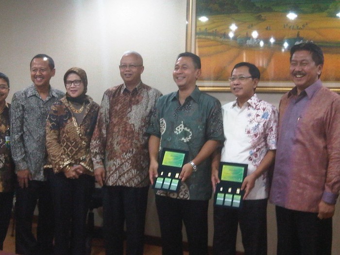 Duet Maut Pegadaian dan Peruri Resmi Luncurkan Emas Batangan